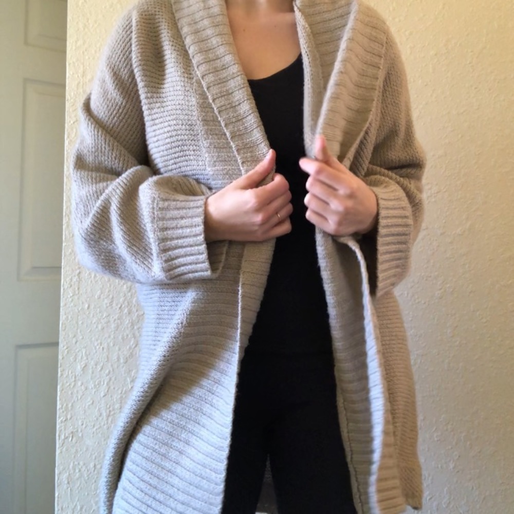 Cozy Urban Outfitters Cardigan, Women’s Large